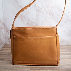 Vintage legacy Coach 9310 Bleeker shoulder bag in Tan